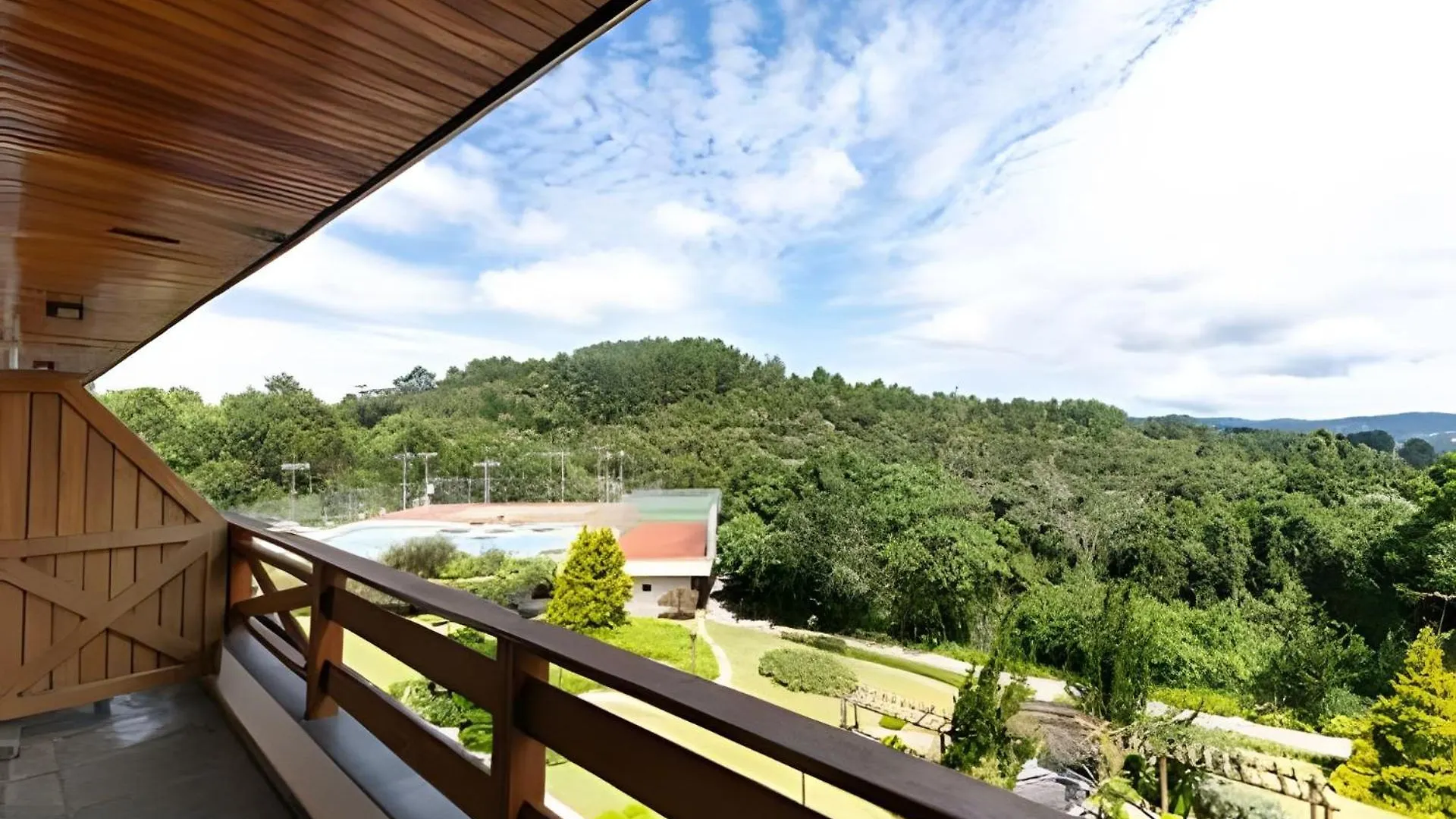 Quatre Saison 308 Hotel Campos do Jordao Brazil